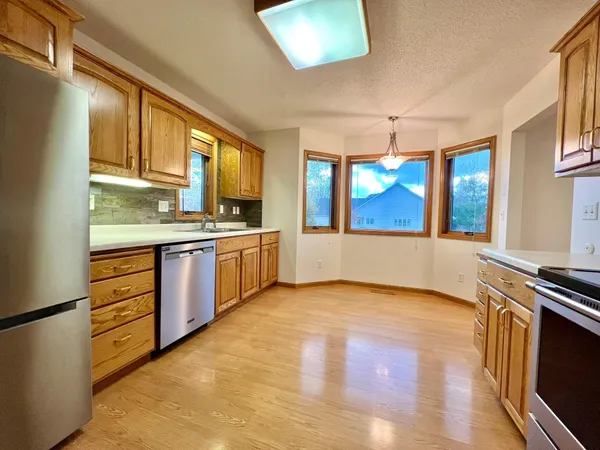 $319,500 | 1860 Cherry Street, Red Wing, MN 55066