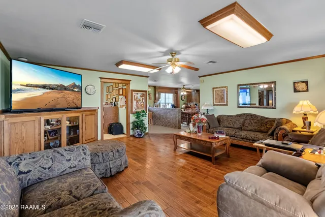 $330,000 | 6104 Highway 26, Jennings, LA 70546