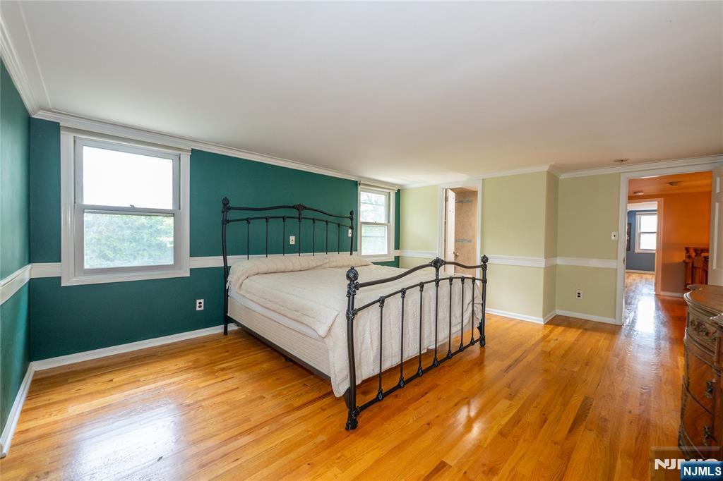 15 Congress Road Emerson, NJ 07630 - Photo 26 of 48
