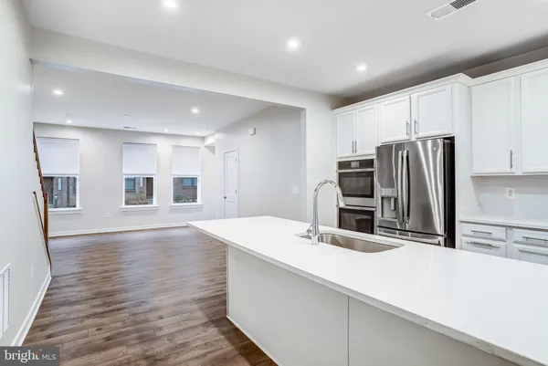 $549,900 | 44499 Wolfhound Square, Ashburn, VA 20147