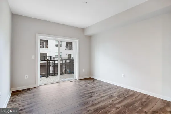 $549,900 | 44499 Wolfhound Square, Ashburn, VA 20147