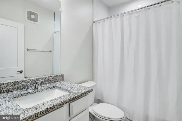 $549,900 | 44499 Wolfhound Square, Ashburn, VA 20147