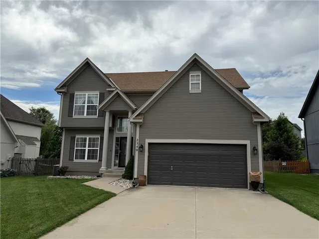 $449,000 | 2340 Southwest Feather Ridge Road, Lee's Summit, MO 64082