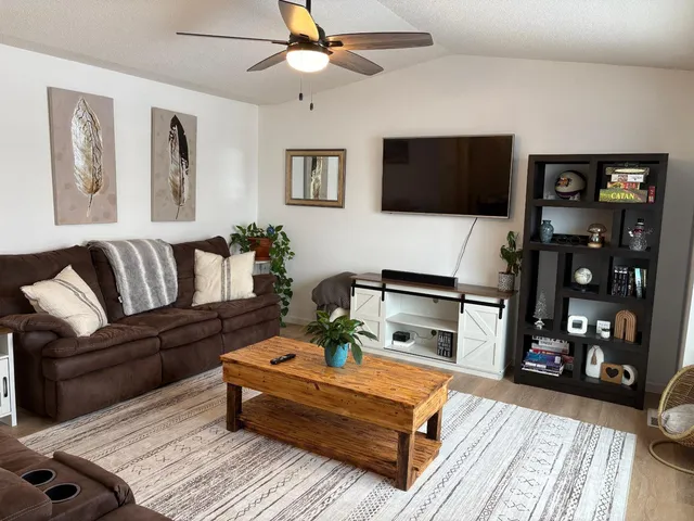 $308,900 | 3127 30th Street South, Moorhead, MN 56560