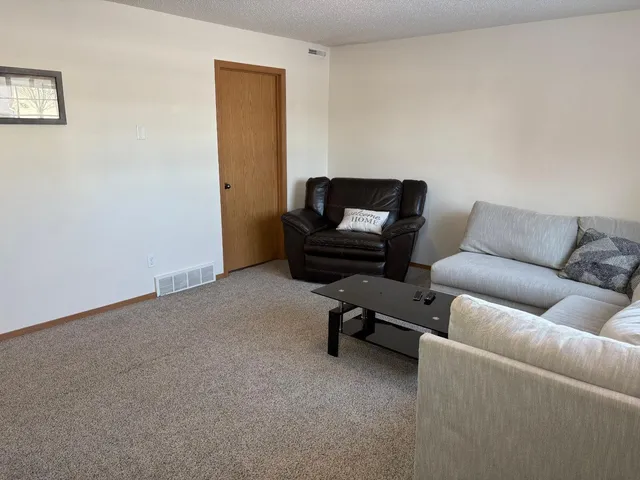 $308,900 | 3127 30th Street South, Moorhead, MN 56560