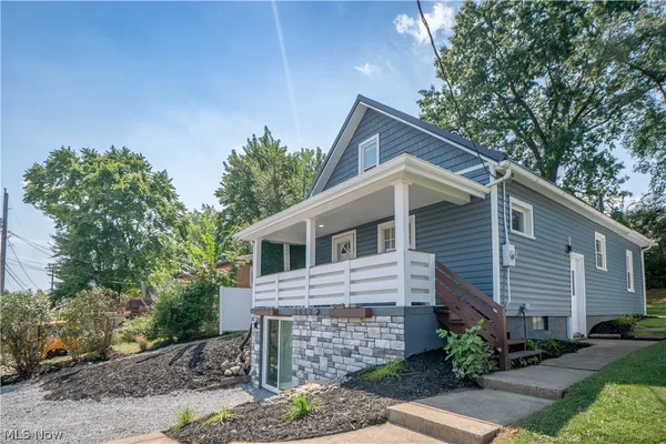 $224,900 | 2413 Clearview Avenue Northwest, Canton, OH 44708