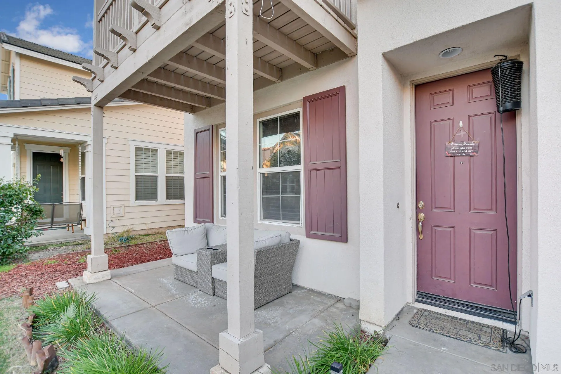 6346 Southern Place Riverside, CA 92504 - Photo 4 of 33 a front view of a house with a porch