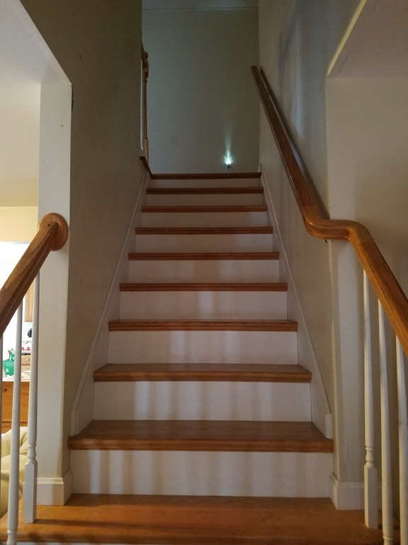 34 Daisy Lane Fall River, MA 02721 - Photo 12 of 19