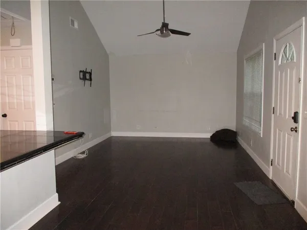 $1,800 | 323 Palm Street, St. Simons Island, GA 31522