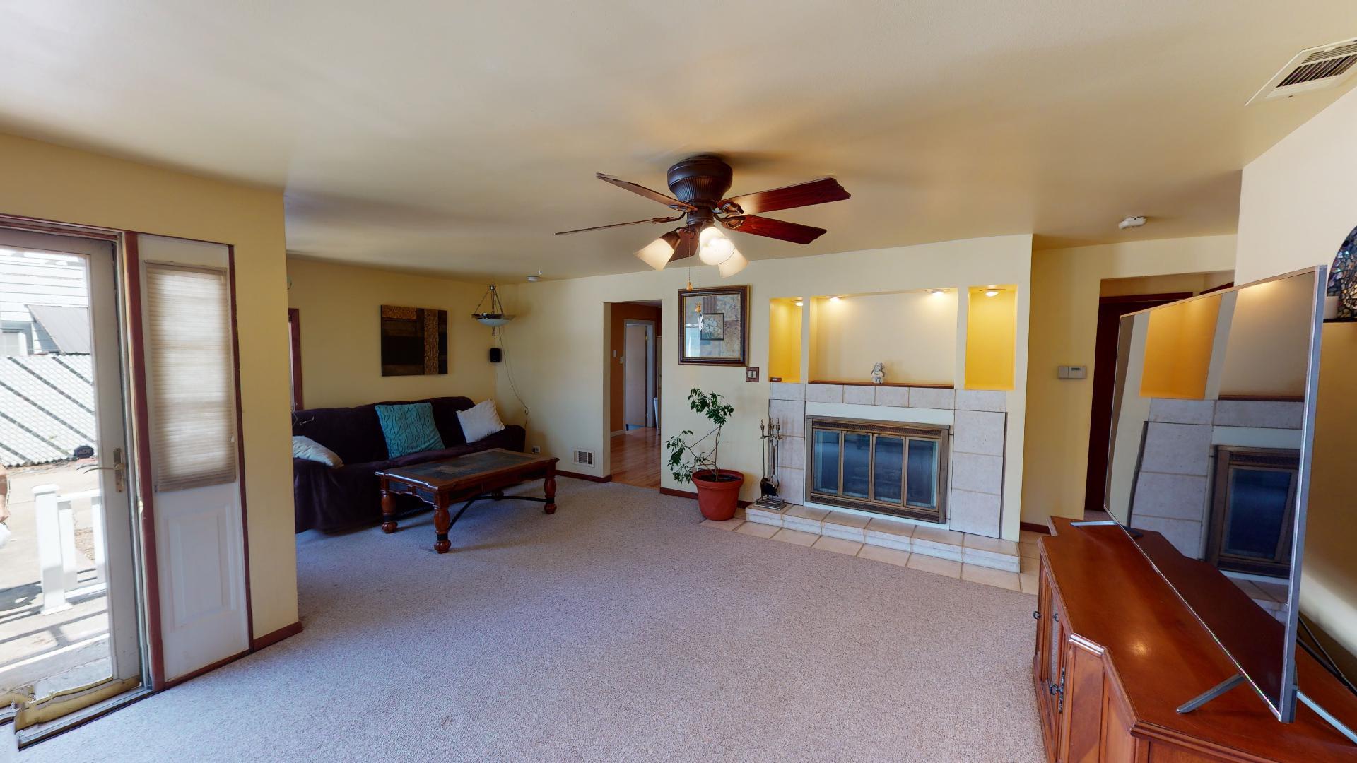 14533 Ridgeway Avenue Midlothian, IL 60445 - Photo 3 of 28