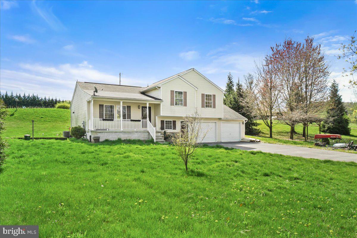 15 P P And Q Road Biglerville, PA 17307 - Photo 3 of 31 Gallery Image 3
