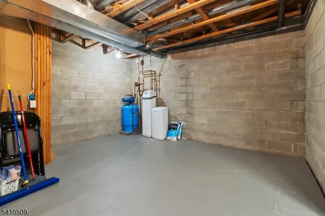 $475,000 | 5 Gristmill, Sparta, NJ 07871