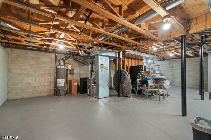 5 Gristmill Sparta, NJ 07871 - Photo 26 of 33