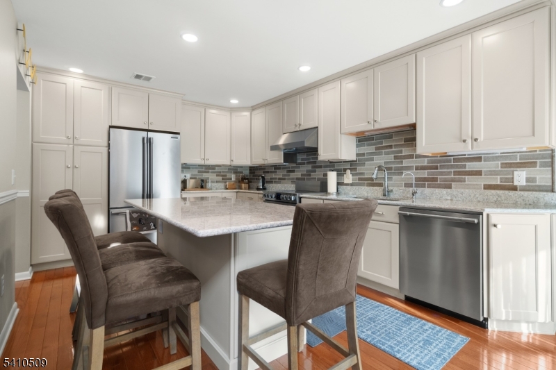 5 Gristmill Sparta, NJ 07871 - Photo 6 of 33