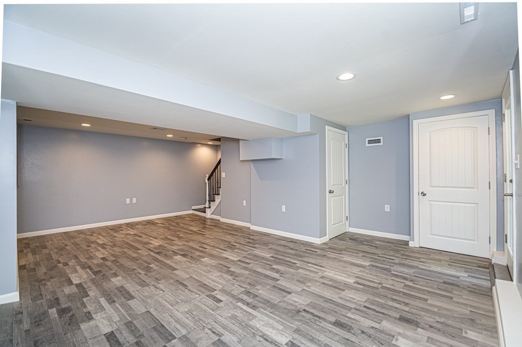 82 Greenwood Road Andover, MA 01810 - Photo 25 of 30 Gallery Image 25