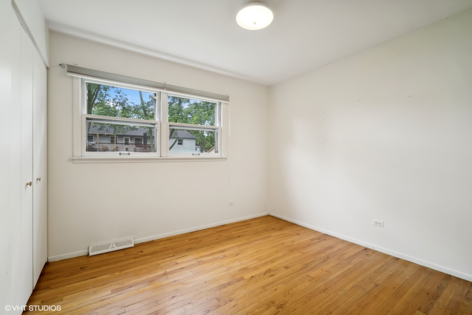 233 Downing Road Buffalo Grove, IL 60089 - Photo 23 of 36 Gallery Image 23