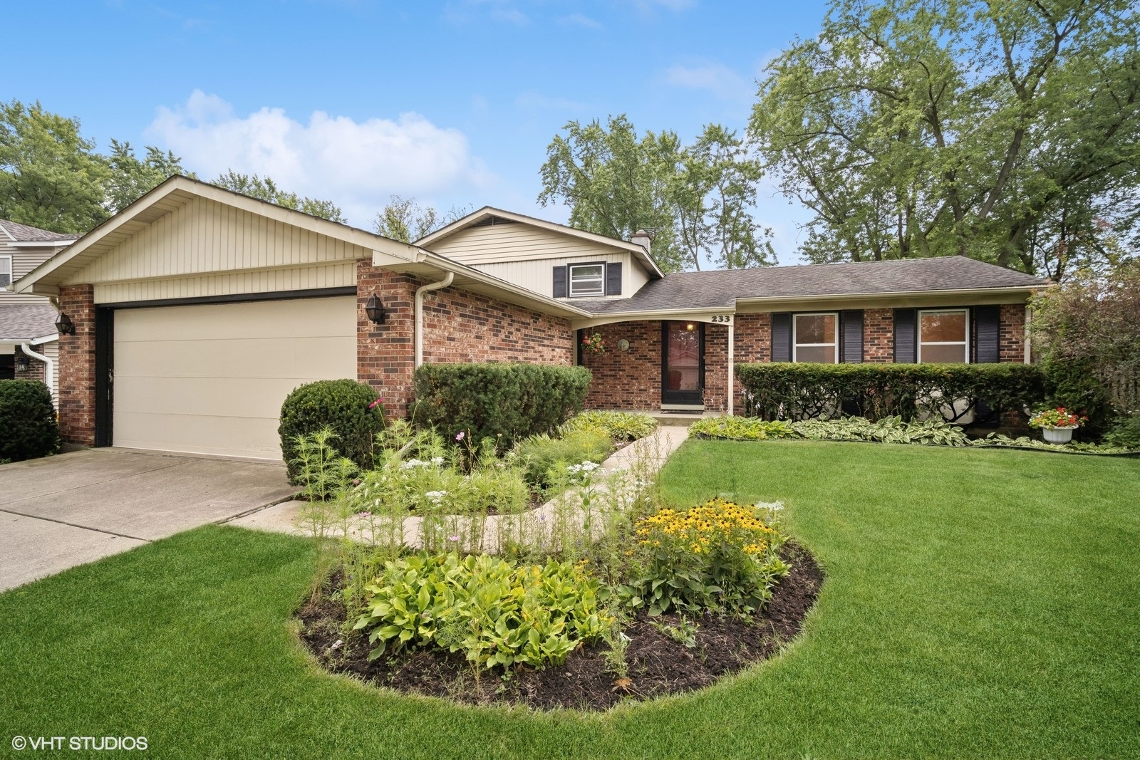 233 Downing Road Buffalo Grove, IL 60089 - Photo 30 of 36 Gallery Image 30