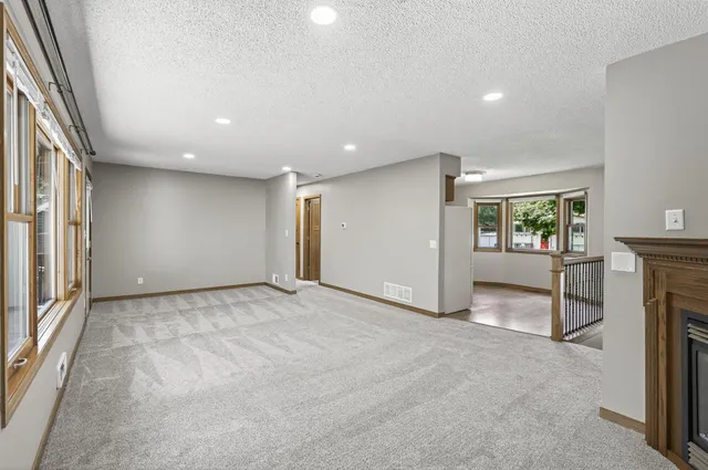 $379,500 | 1224 8th Lane, Anoka, MN 55303