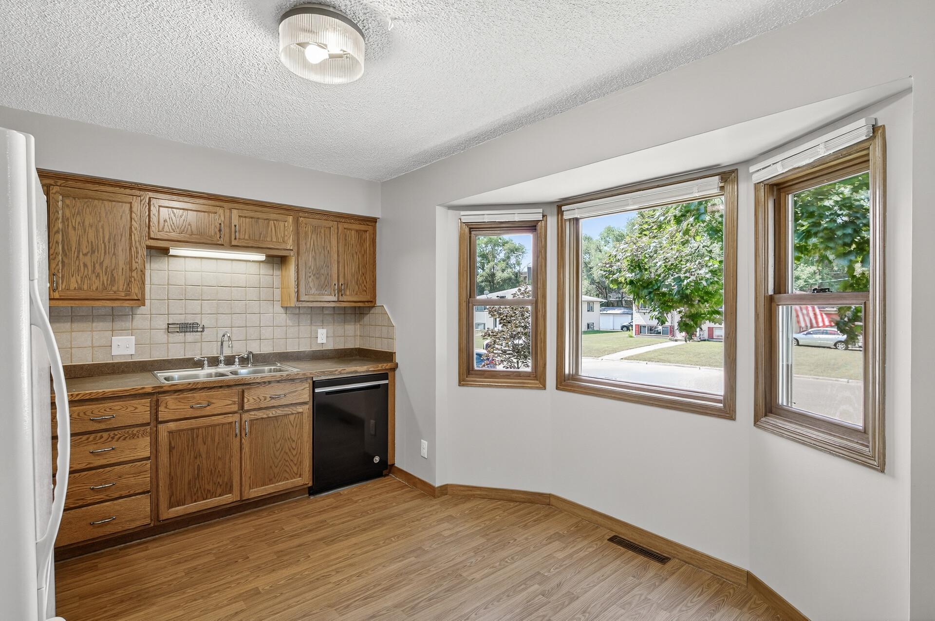 1224 8th Lane Anoka, MN 55303 - Photo 7 of 23