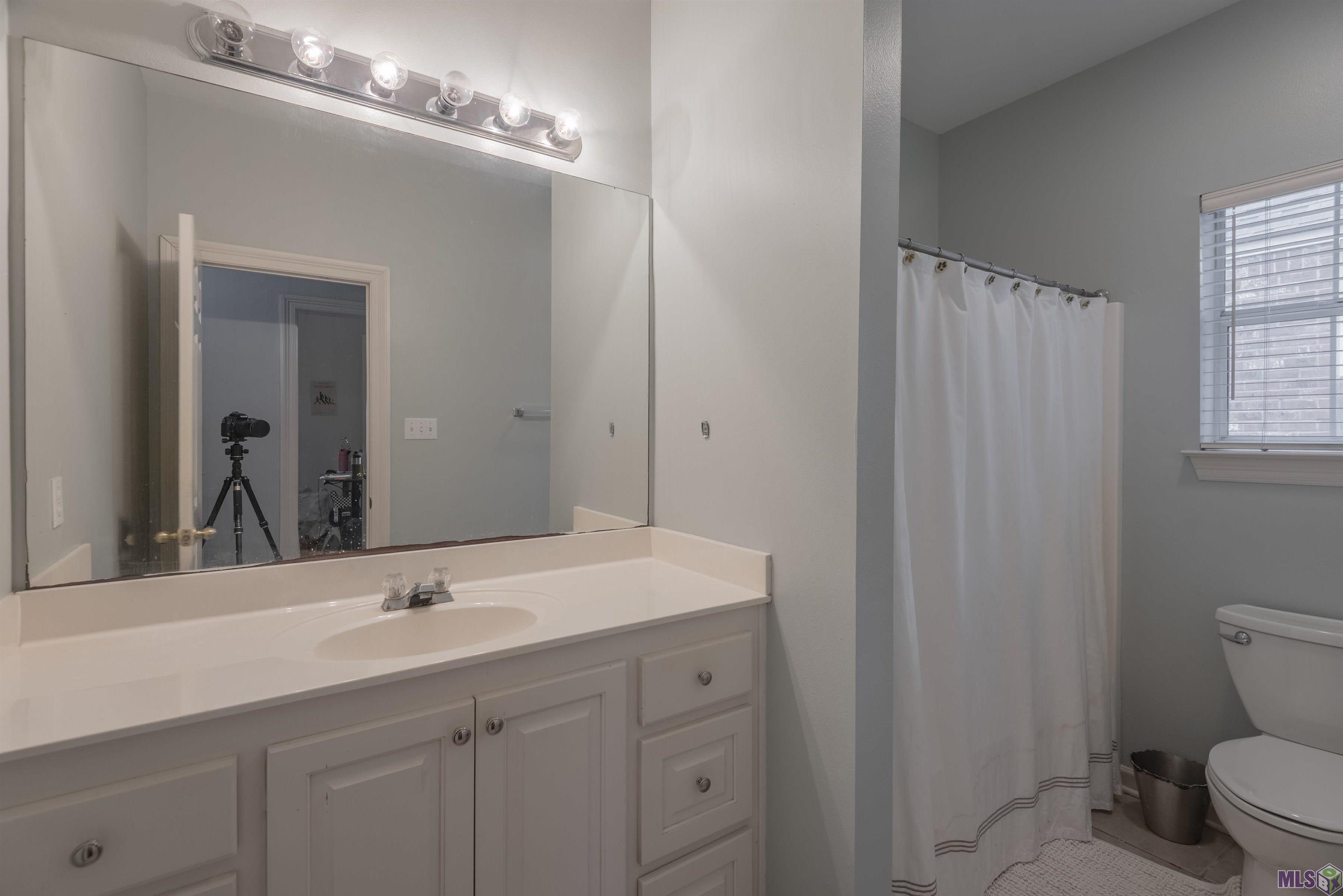 5545 Ducros Drive Baton Rouge, LA 70820 - Photo 12 of 15