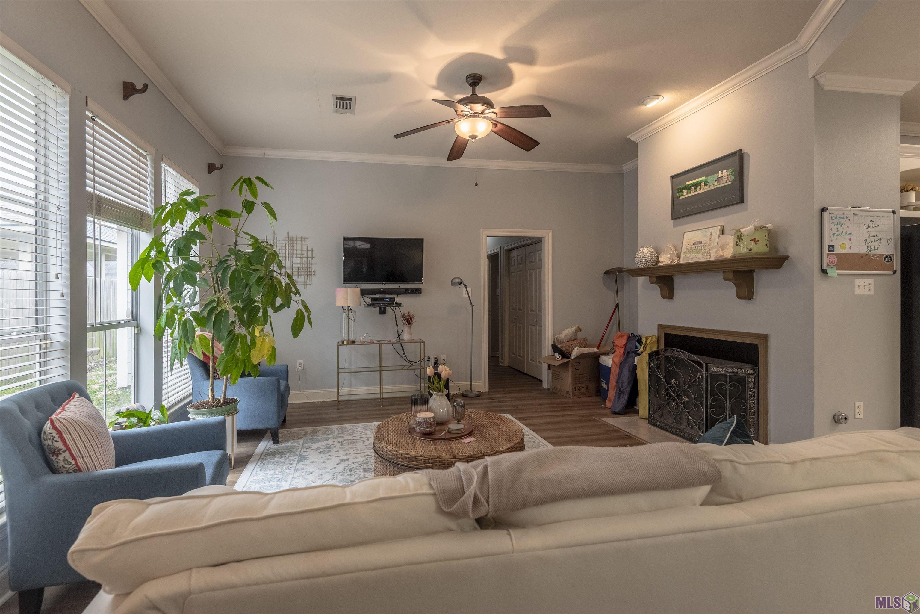 5545 Ducros Drive Baton Rouge, LA 70820 - Photo 3 of 15