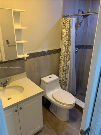 $1,550 | 40 Olive Drive, Unit 1, Hialeah, FL 33010