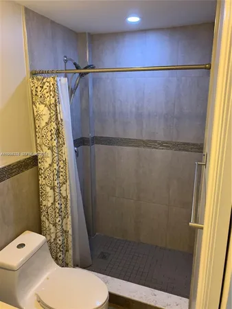 $1,550 | 40 Olive Drive, Unit 1, Hialeah, FL 33010