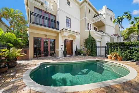 $1,699,000 | 645 Northeast 17th Way, Unit 645, Fort Lauderdale, FL 33304