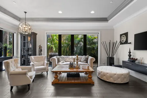 $1,699,000 | 645 Northeast 17th Way, Unit 645, Fort Lauderdale, FL 33304