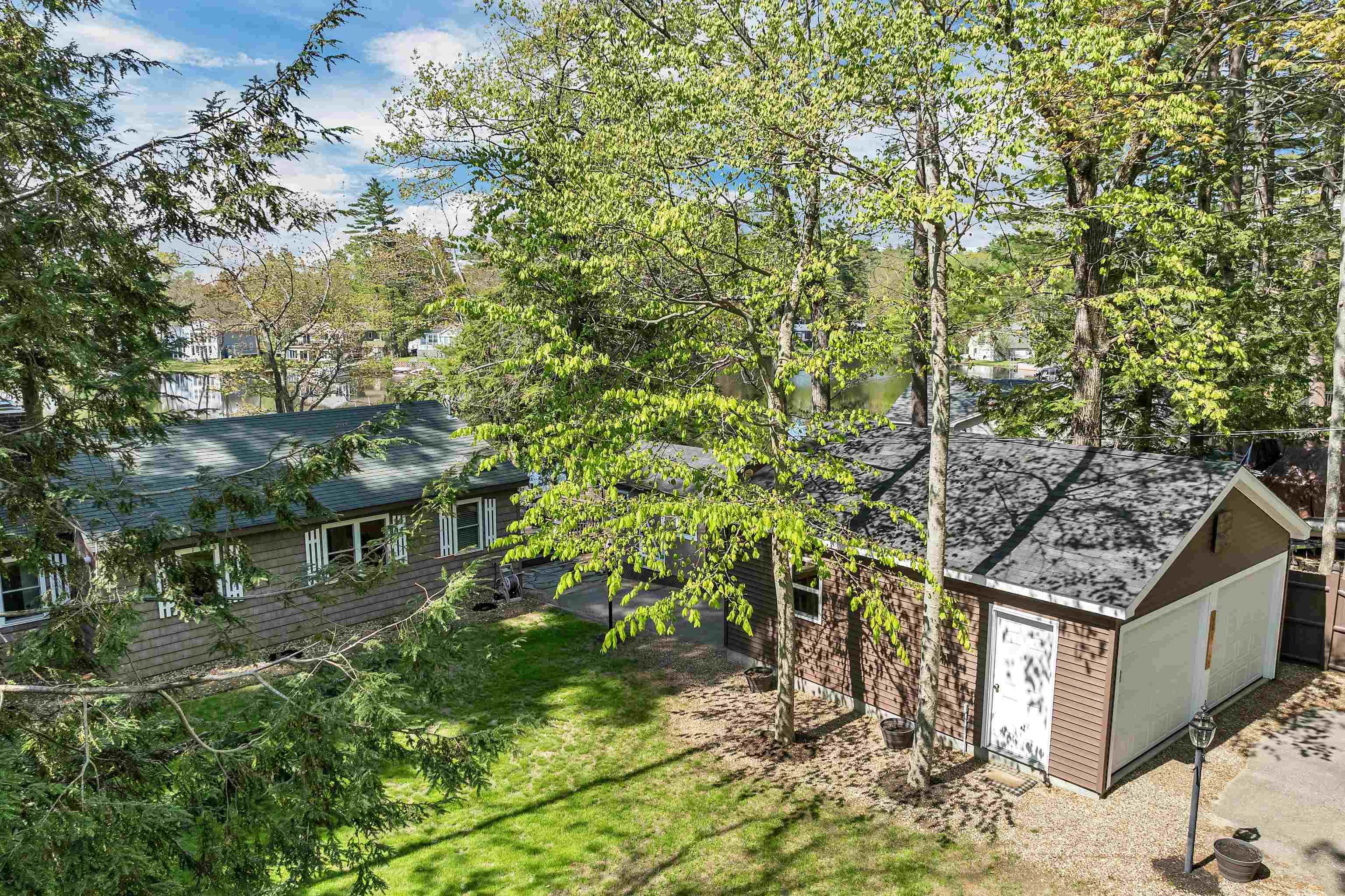 308 Pinkham Road Middleton, NH 03887 - Photo 9 of 49