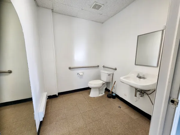 a view of walk in closet