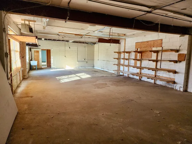 a picture of a open area