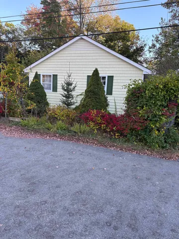 $199,800 | 53 Gaslight Road, Tilton, NH 03276
