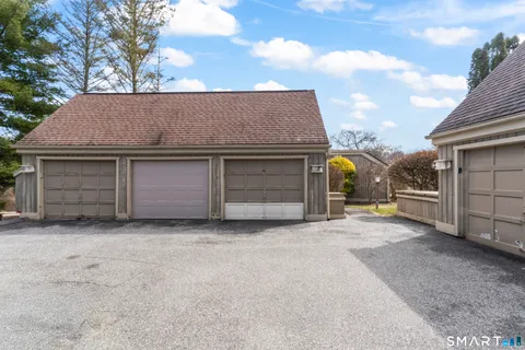 $360,000 | 640 Heritage Village, Unit B, Southbury, CT 06488