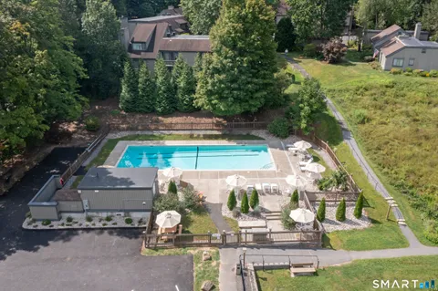 $360,000 | 640 Heritage Village, Unit B, Southbury, CT 06488