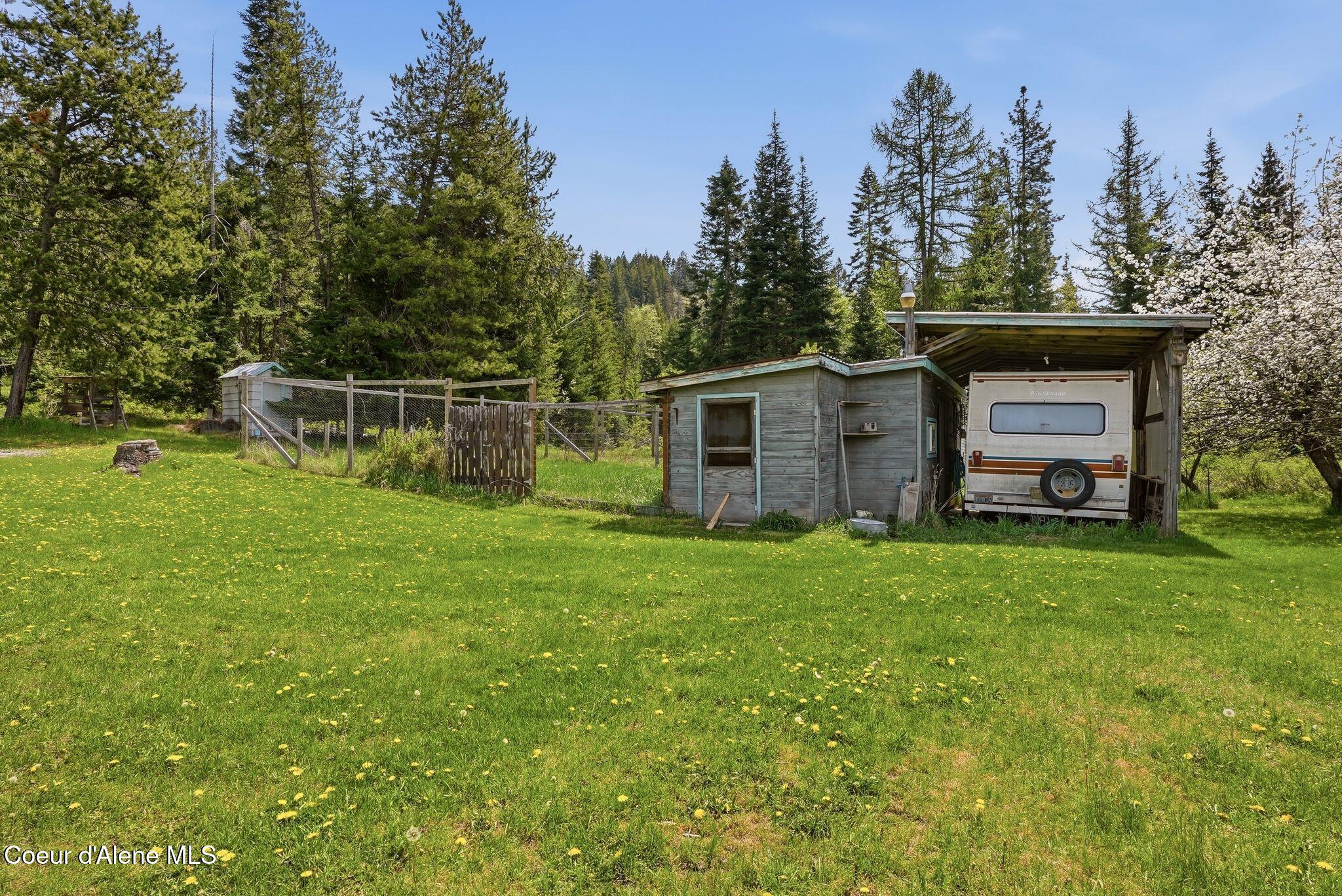 2222 Jewel Lake Road Sagle, ID 83860 - Photo 21 of 31 Inside-Media-Jewel-51