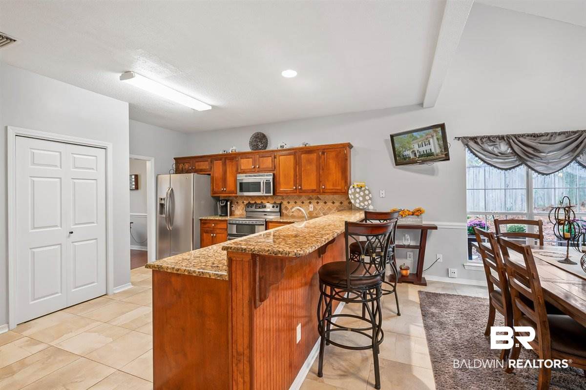 629 Ridgewood Drive Daphne, AL 36526 - Photo 10 of 36