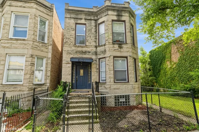 $299,000 | 6621 South Marquette Road, Chicago, IL 60637