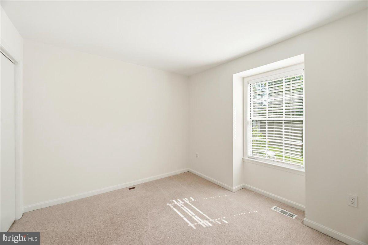 7928 Gambrill Court Springfield, VA 22153 - Photo 21 of 39