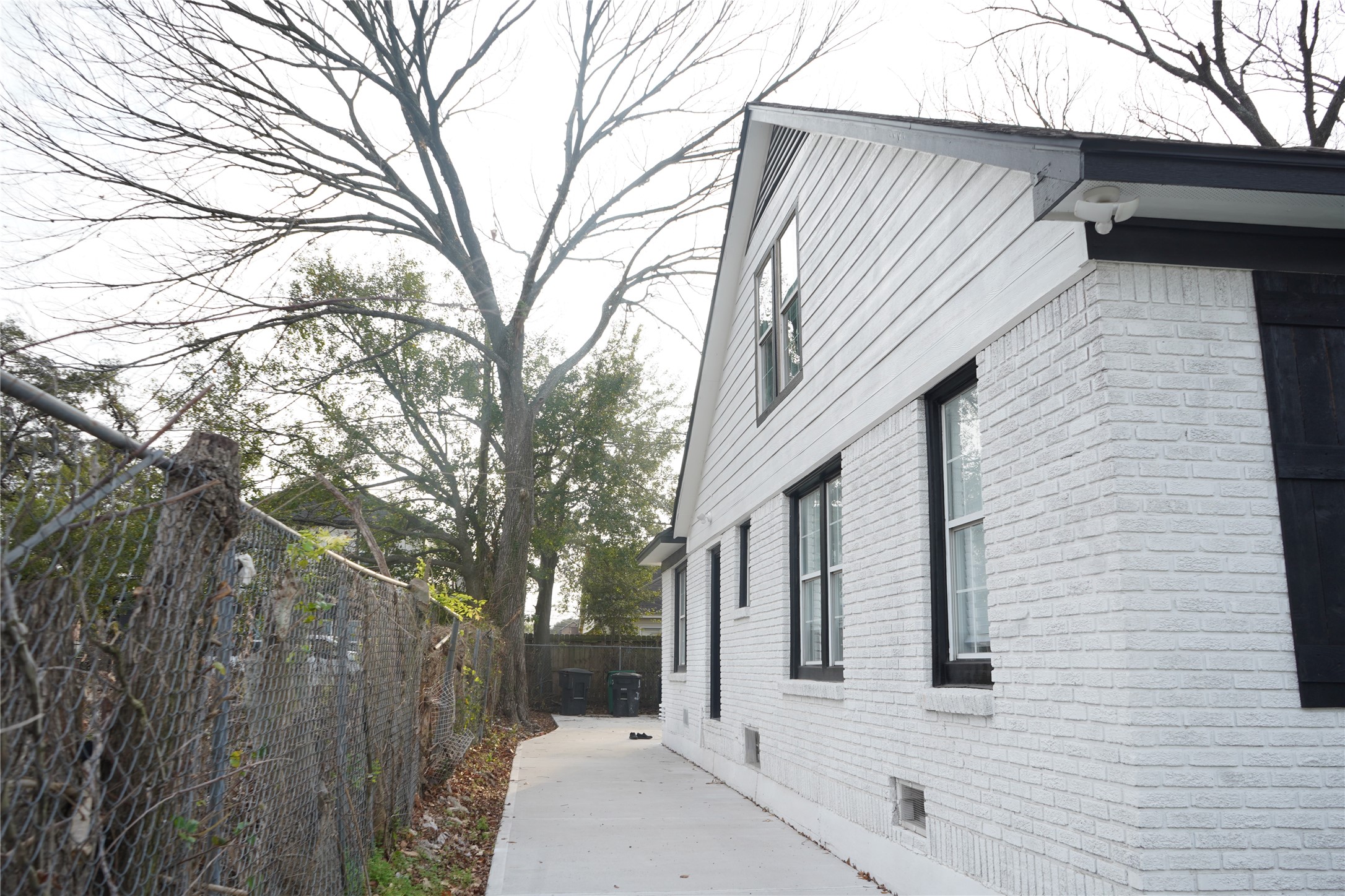 2516 Isabella Street Houston, TX 77004 - Photo 4 of 18