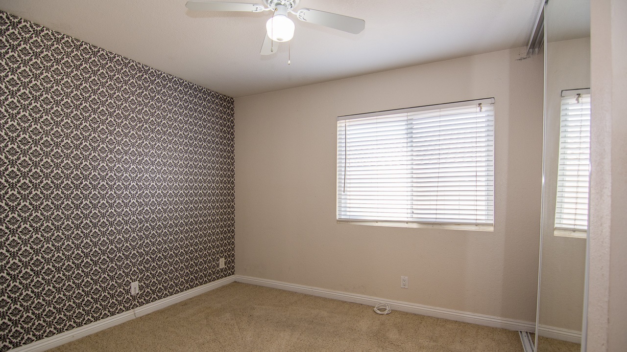 1678 Countryside Drive Vista, CA 92081 - Photo 6 of 16