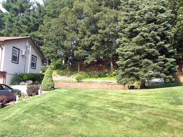 17 Donegal Road Peabody, MA 01960 - Photo 16 of 16 Gallery Image 16