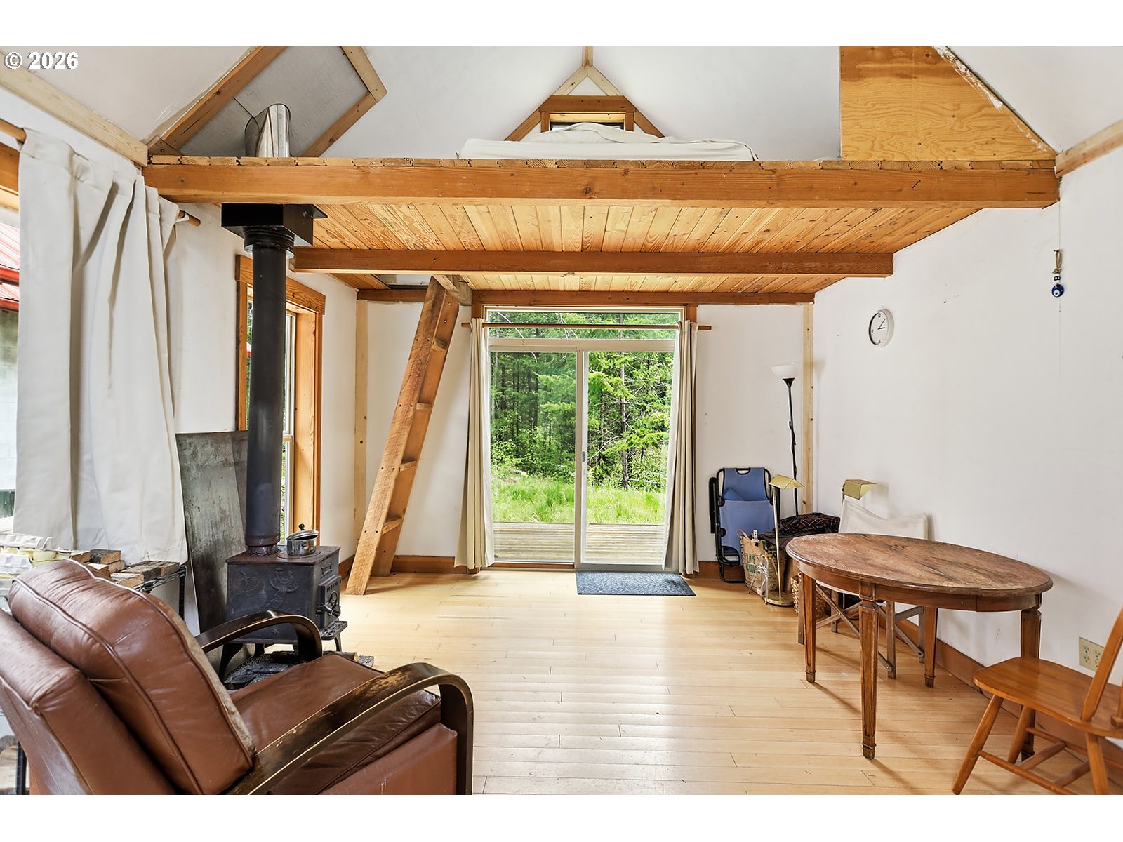 565 Canyon Road Lyle, WA 98635 - Photo 7 of 32