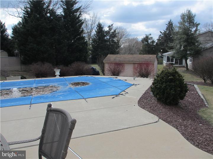 9 Marlon Pond Road Hamilton Square, NJ 08690 - Photo 22 of 25