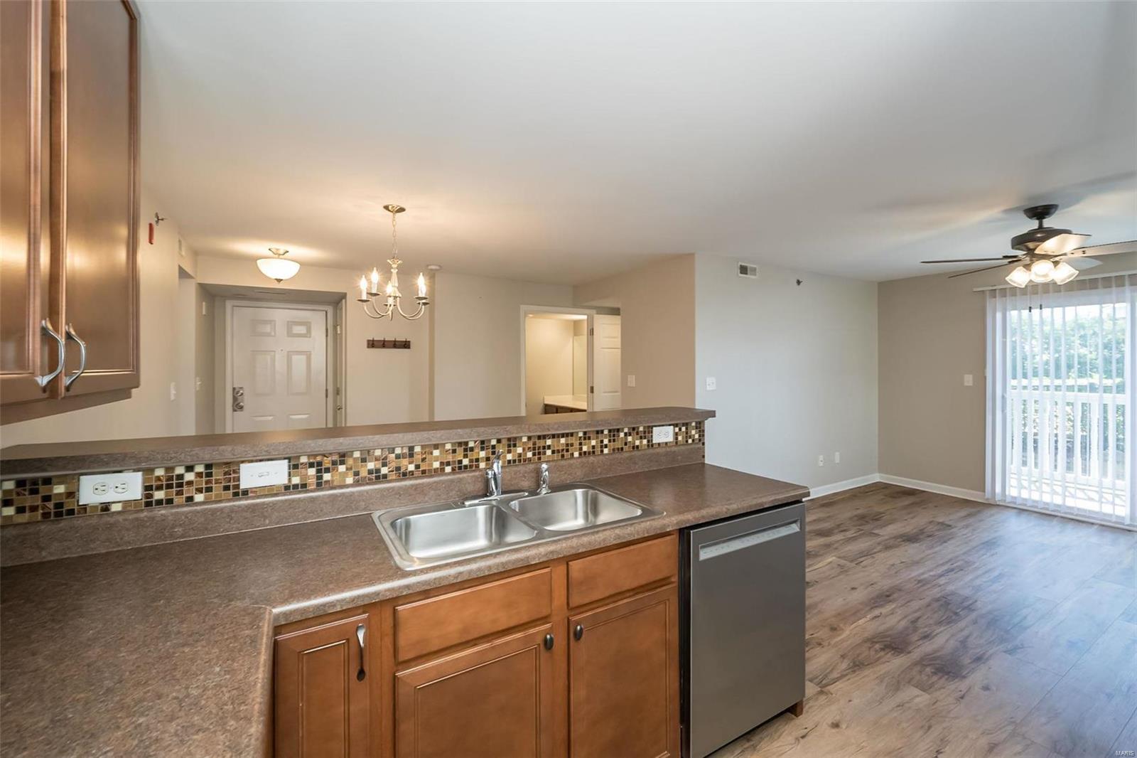 4202 Spring River Drive O'Fallon, MO 63368 - Photo 8 of 16