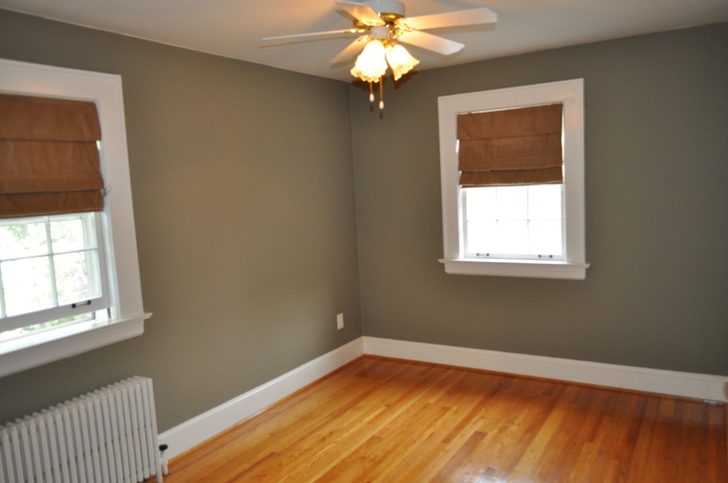 1822 Sheffield Road Southwest Roanoke, VA 24015 - Photo 29 of 49 Bedroom 2
