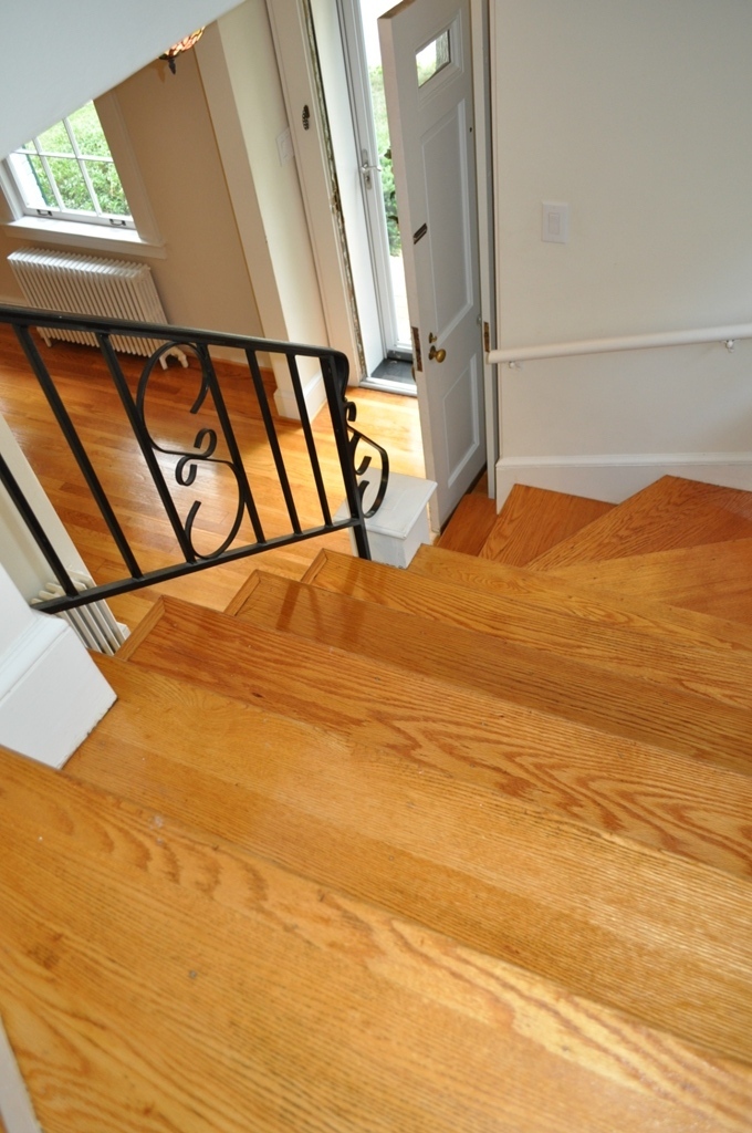 1822 Sheffield Road Southwest Roanoke, VA 24015 - Photo 38 of 49 Stairs
