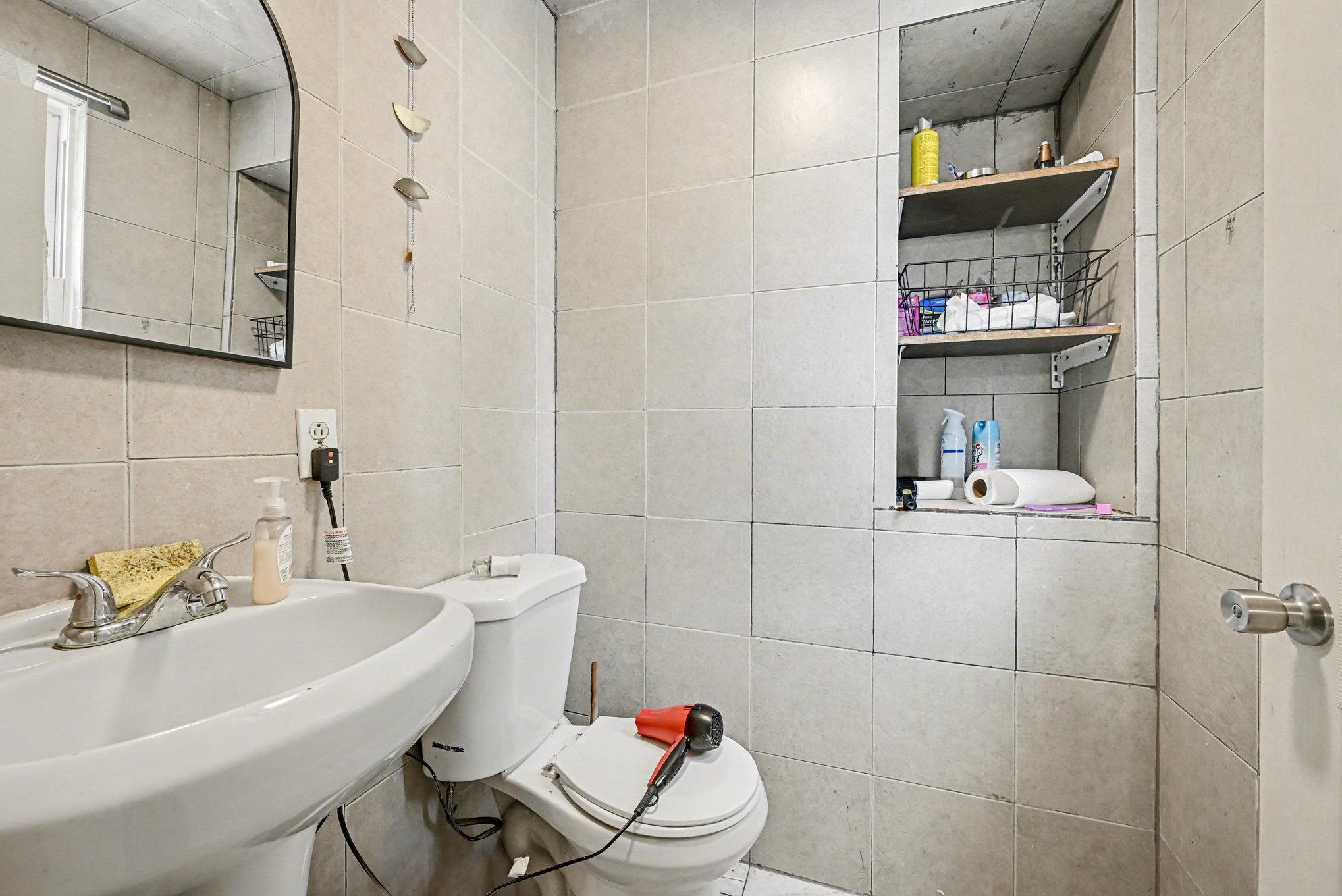 3345 South 5th Avenue Minneapolis, MN 55408 - Photo 12 of 24