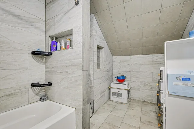 $155,000 | 3345 South 5th Avenue, Minneapolis, MN 55408