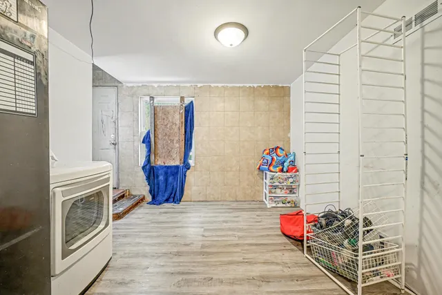 $155,000 | 3345 South 5th Avenue, Minneapolis, MN 55408